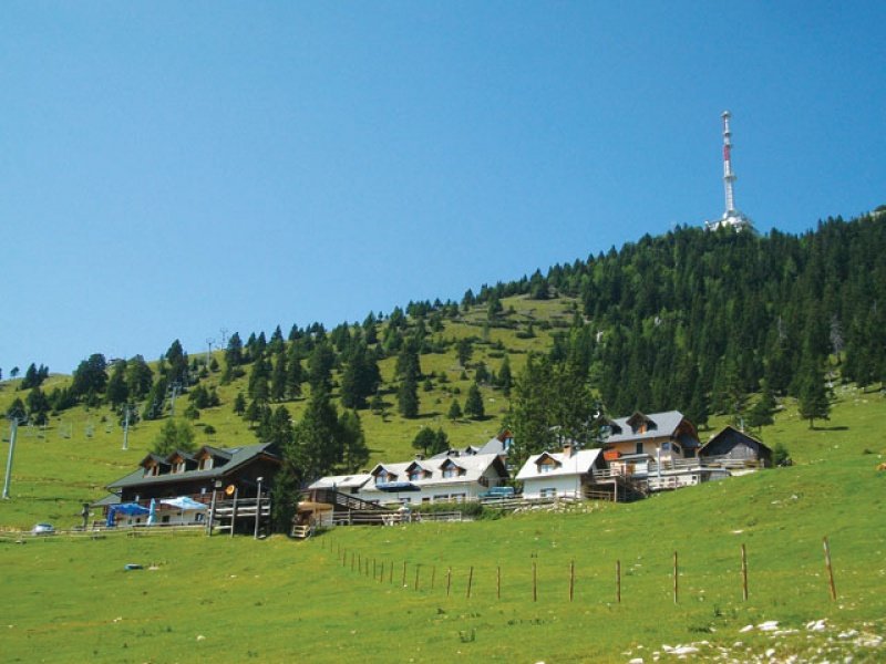 Gorski raj v »preddverju« Kamniških Alp