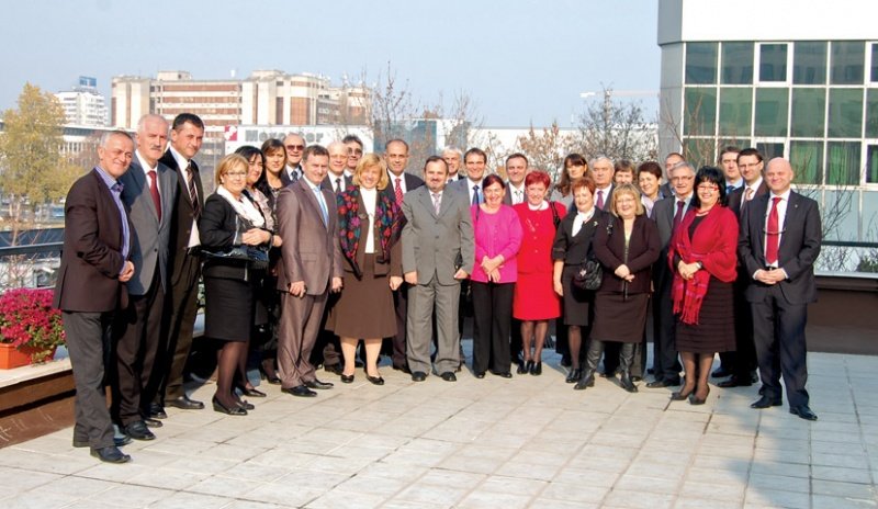 Hitrejši postopki ugotavljanja zavarovalne dobe